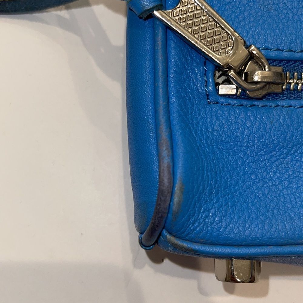 BLUE REBECCA MINKOFF BLUE CROSSBODY PURSE Preloved - Picture 4 of 12
